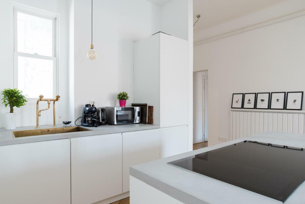 Klauzal Apartment W/3 Bedrooms, French Balcony Budapest Eksteriør bilde