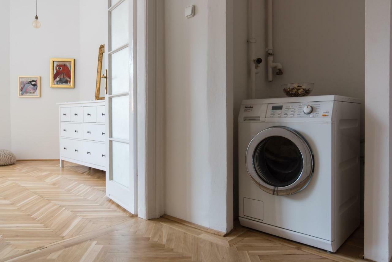 Klauzal Apartment W/3 Bedrooms, French Balcony Budapest Eksteriør bilde