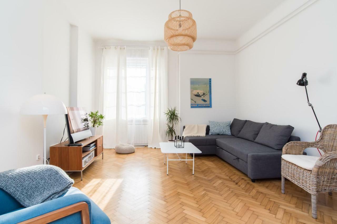 Klauzal Apartment W/3 Bedrooms, French Balcony Budapest Eksteriør bilde